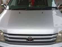Toyota Noah 1998 Van