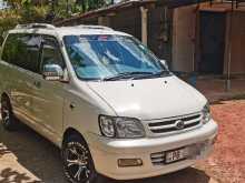 Toyota Noah 2001 Van