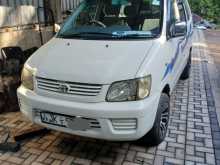 Toyota Noah Cr 42 2000 Van