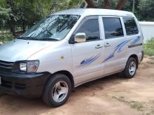 Toyota Noah CR41 2003 Van