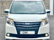 Toyota Noah HYBRID VOXY ESQUIRE 2014 Van