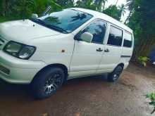 Toyota Noah KR42 2000 Van