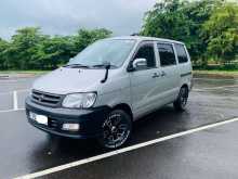 Toyota Noah KR42 GL 2012 Van