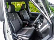 https://riyasewana.com/uploads/toyota-noha-voxy-1014484022663.jpg