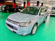 Mitsubishi Outlander 2014 SUV