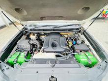 https://riyasewana.com/uploads/toyota-pardo-tzg-18594217656.jpg