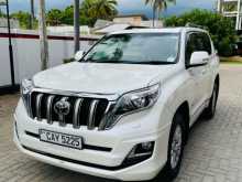 https://riyasewana.com/uploads/toyota-pardo-tzg-2015-18583412584.jpg