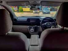 https://riyasewana.com/uploads/toyota-passo-12181820983.jpg