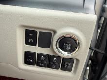 https://riyasewana.com/uploads/toyota-passo-1422315317433.jpg