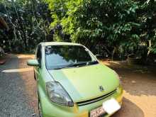 Toyota Passo 2004 Car
