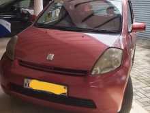 Toyota Passo 2004 Car