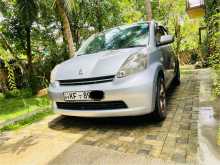 Toyota Passo 2004 Car