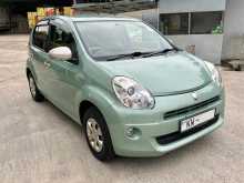 Toyota Passo Hana 2013 Car