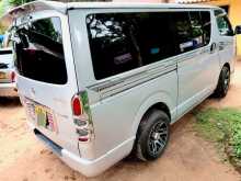 https://riyasewana.com/uploads/toyota-petrol-super-2007-2511265412502.jpg