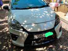 Toyota Prius G 2013 Car