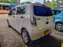 https://riyasewana.com/uploads/toyota-pixis-11133833104.jpg