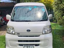 Toyota Pixis 2014 Van