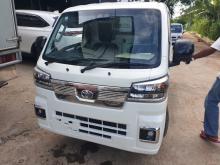 Toyota Pixis 2025 Truck
