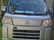 Toyota Pixis 2023 Van
