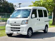 Toyota PIXIS 2013 Van