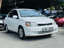 Toyota PLATS 2000 Car