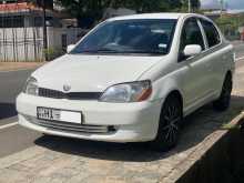 Toyota Platz 2000 Car