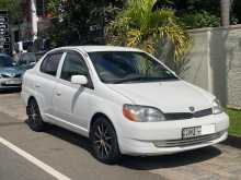 Toyota Platz 2000 Car