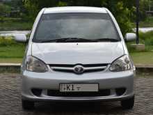 Toyota Platz 2004 Car
