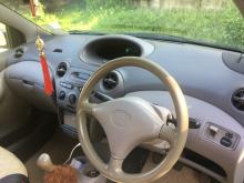 https://riyasewana.com/uploads/toyota-platz-510380217056.jpg