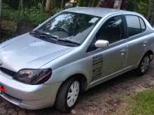 Toyota Platz Echo Vitz 2003 Car