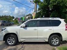 https://riyasewana.com/uploads/toyota-prado-119523517945.jpg