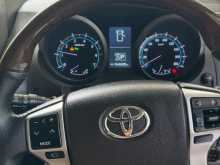 https://riyasewana.com/uploads/toyota-prado-150-2010-1413084812672.jpg