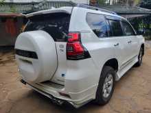 https://riyasewana.com/uploads/toyota-prado-150-2010-2819101112104.jpg