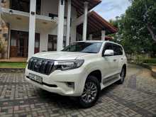 https://riyasewana.com/uploads/toyota-prado-150-2014-2219531512462.jpg