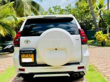 https://riyasewana.com/uploads/toyota-prado-150-2014-78172112893.jpg