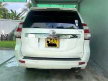 https://riyasewana.com/uploads/toyota-prado-150-2015-286245612553.jpg