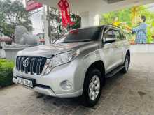 https://riyasewana.com/uploads/toyota-prado-150-2017-1523585812132.jpg