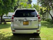 https://riyasewana.com/uploads/toyota-prado-150-2017-2612154612293.jpg