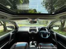 https://riyasewana.com/uploads/toyota-prado-150-2017-2612154612364.jpg