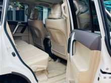https://riyasewana.com/uploads/toyota-prado-150-2023-278342612974.jpg
