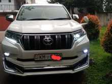 Toyota Prado 2010 SUV