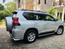 https://riyasewana.com/uploads/toyota-prado-1917381422673.jpg