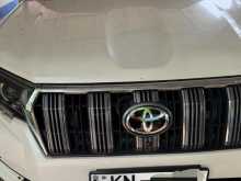 Toyota Prado 2010 SUV