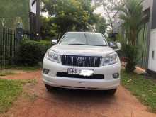 Toyota Prado 2010 SUV