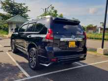 https://riyasewana.com/uploads/toyota-prado-2017-2516230612023.jpg