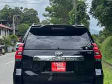 https://riyasewana.com/uploads/toyota-prado-2023-266215912314.jpg
