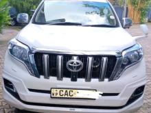 Toyota PRADO 2013 SUV