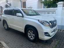 Toyota PRADO 2015 SUV