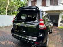 https://riyasewana.com/uploads/toyota-prado-31181601992.jpg