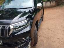 Toyota Prado 2010 SUV